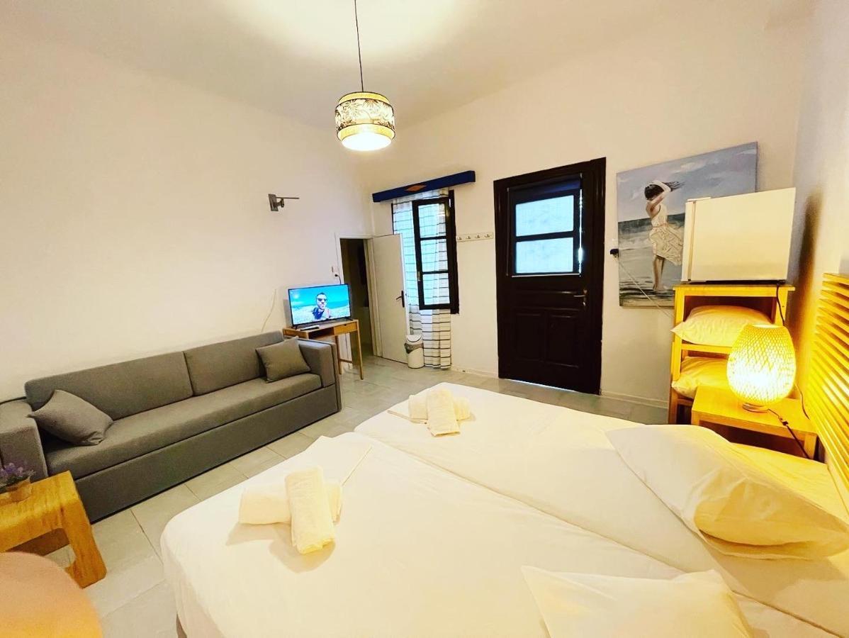 Albatross Hotell Livadi  Exteriör bild