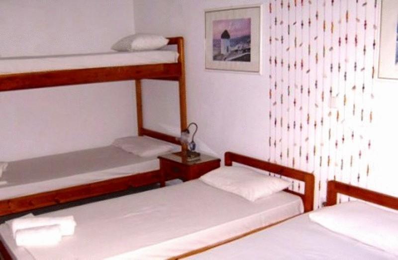 Albatross Hotell Livadi  Rum bild
